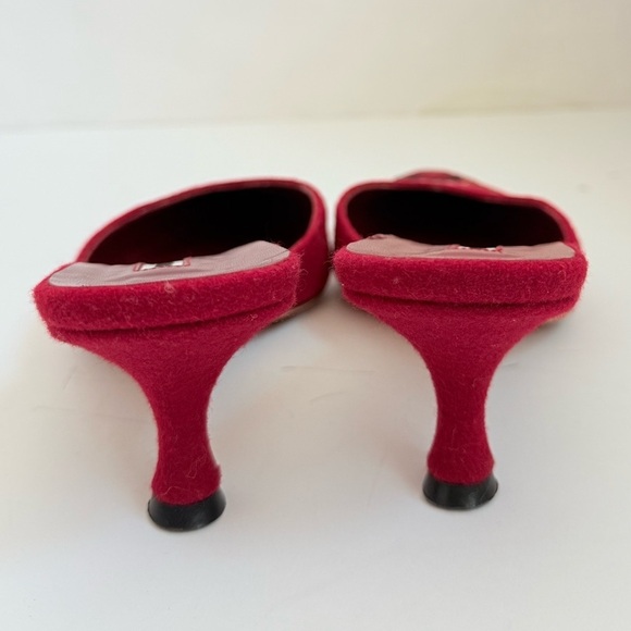 Manolo Blahnik Vintage Red Wool embroidered pointed toe kitten heel mules EU 38 - Picture 7 of 9